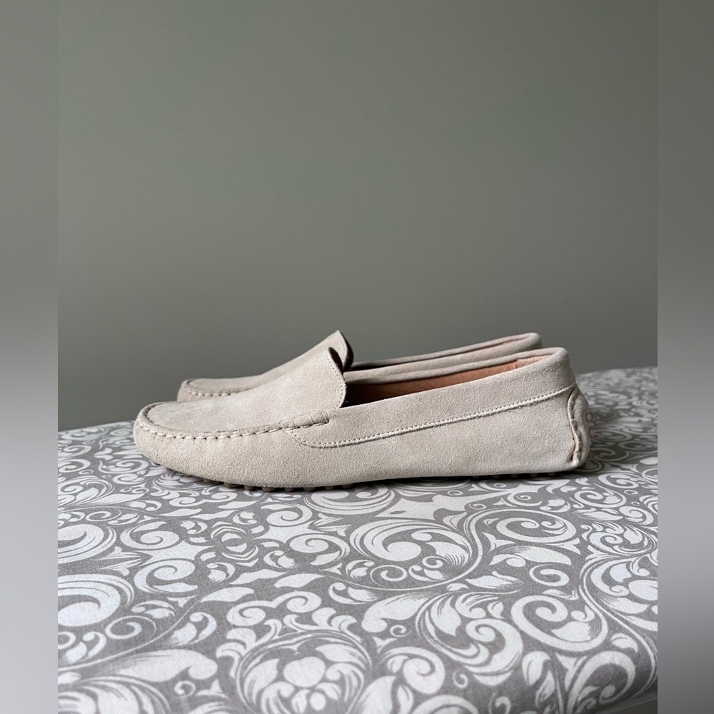 M. Gemi The Felize Suede Drivers in Latte